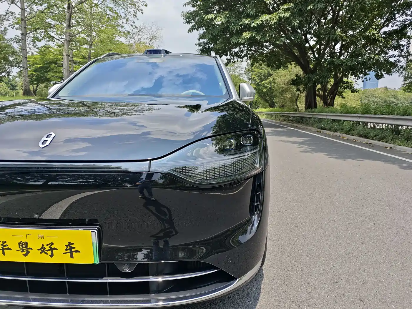 AITO Wenjie AITO M9 2024 Extended Range Ultra 42kWh 6-Seater фото 35