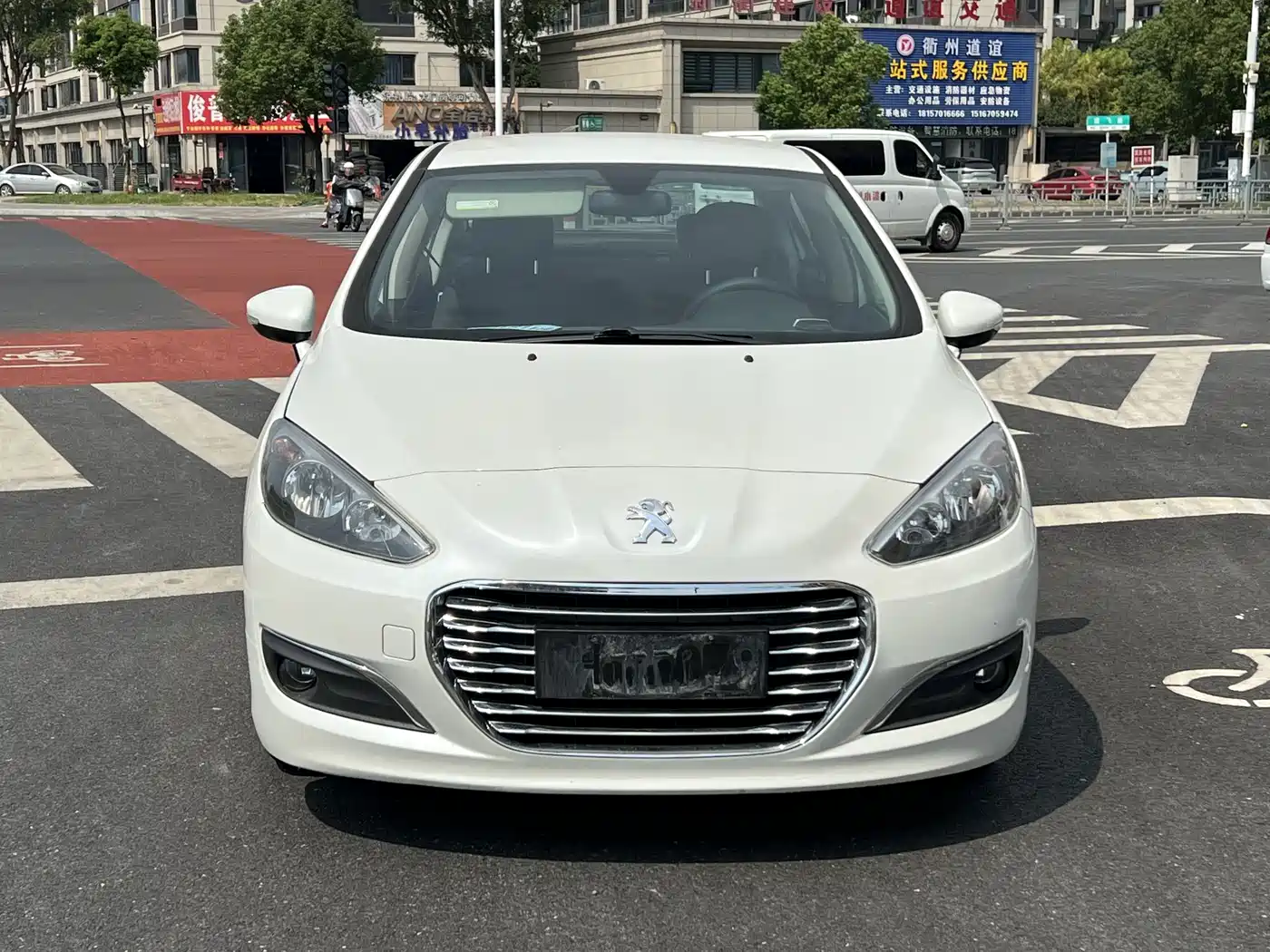 Peugeot 308 2016 2014 Model Joy Edition Classic 1.6L Automatic Superior Style