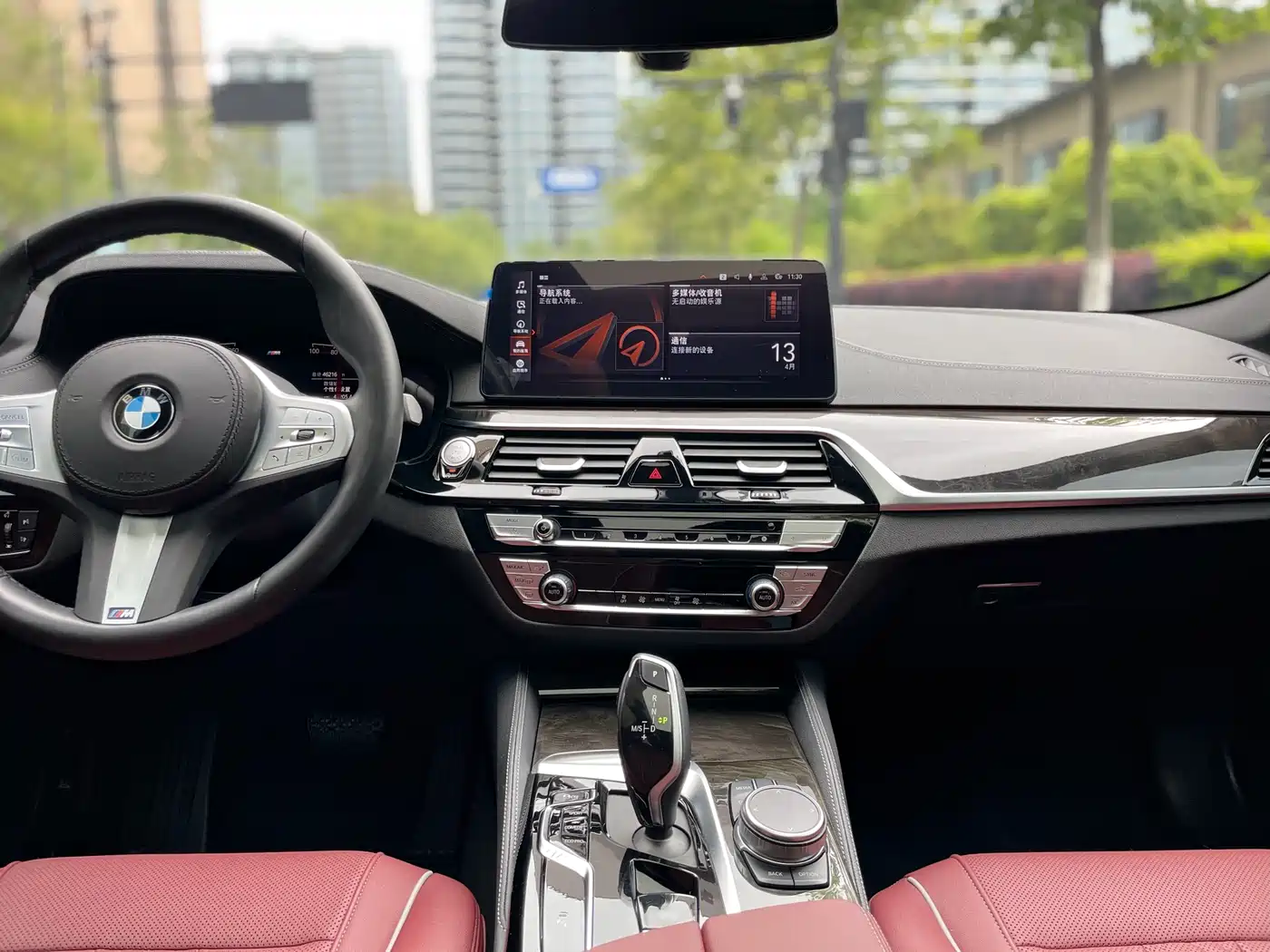 BMW 5 Series 2022 Model Second Facelift 525Li M Sport Package фото 9