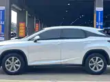 Фото 4 - Lexus RX