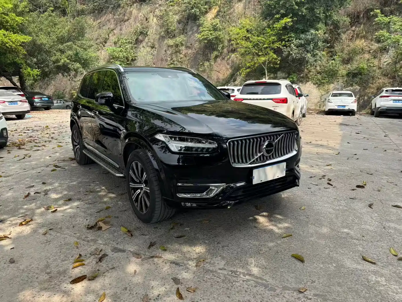 VOLVO XC90