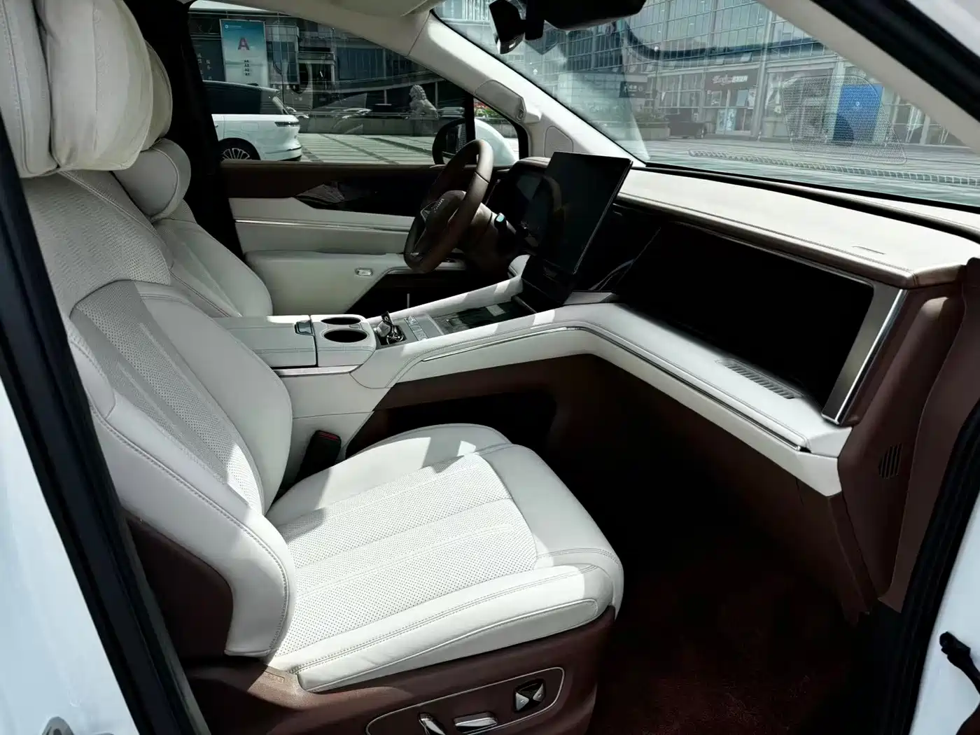 BYD Xia 2026 2025 DM-i 1.5T 180km Excellence