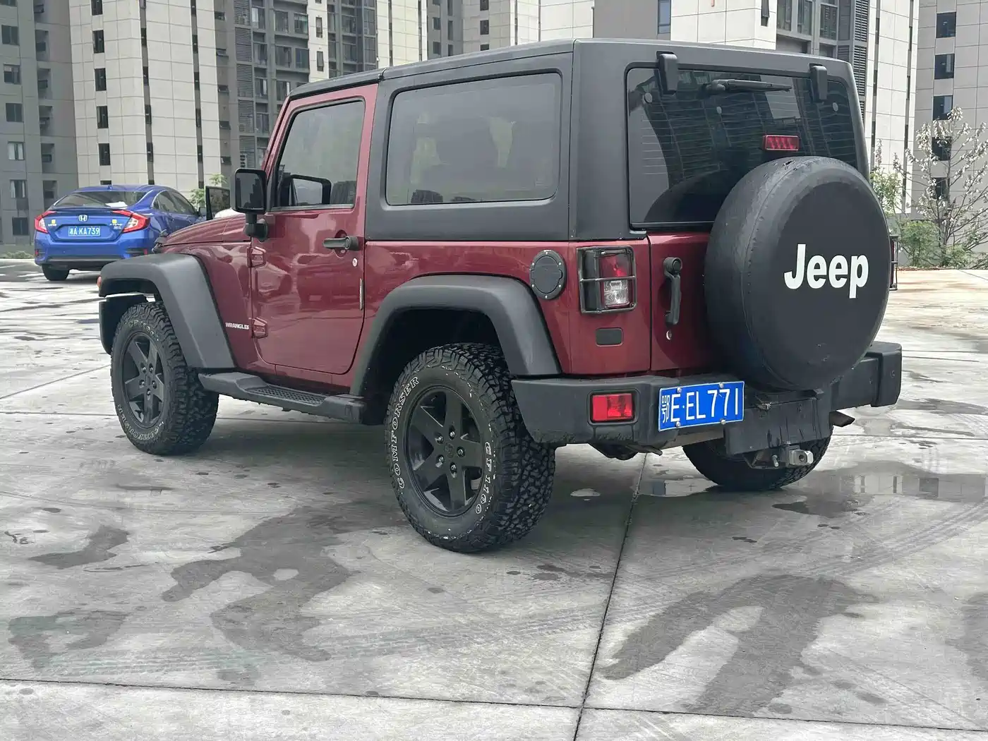 Photo 5 - Jeep Wrangler