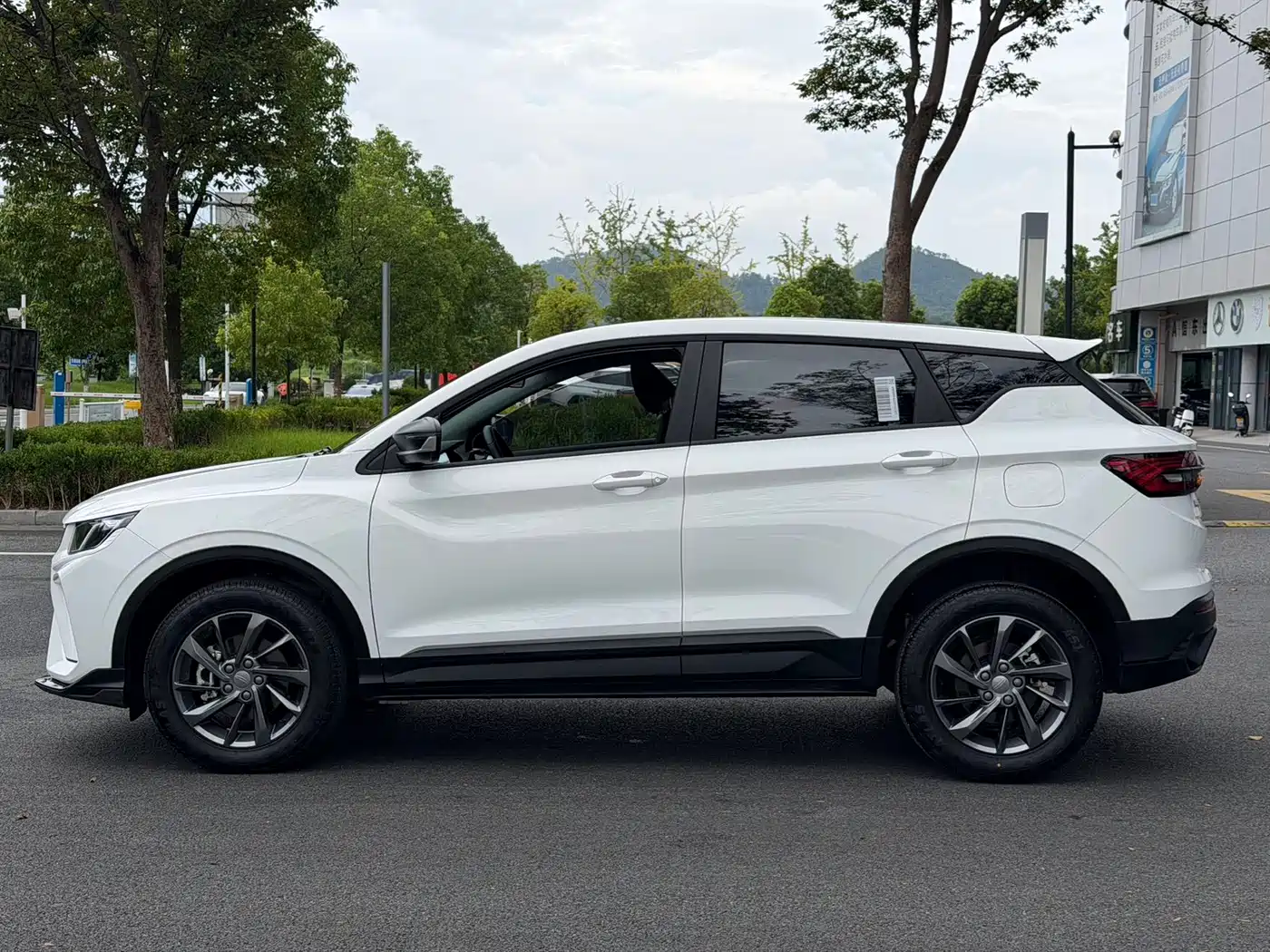 Geely Binyue 2025 2025 1.5L CVT Super Edition