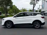 Фото 4 - Geely Coolray