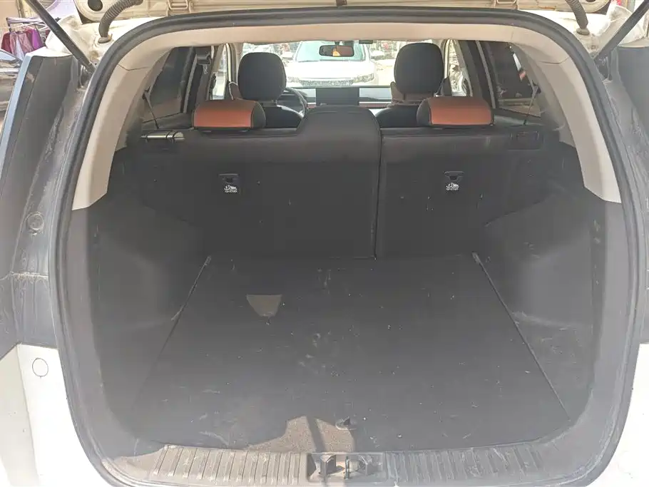 GEELY AUTOMOBILE VISION X6