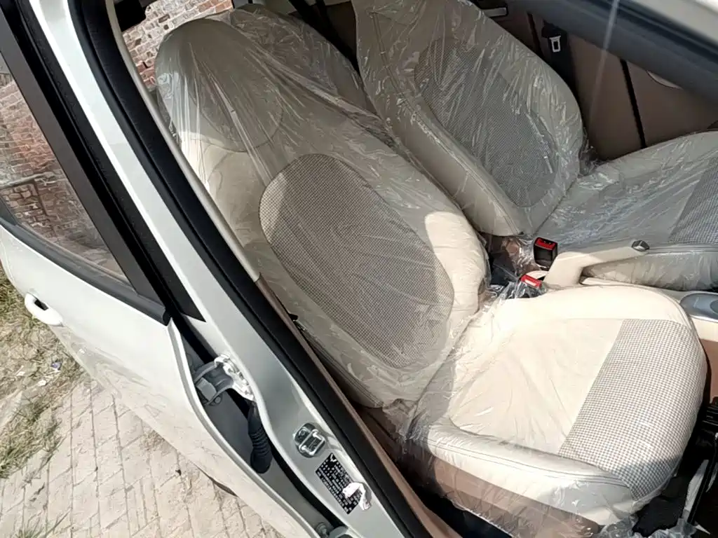 Wuling Motors Hongguang MINIEV 2026 2025 4-Door Advanced
