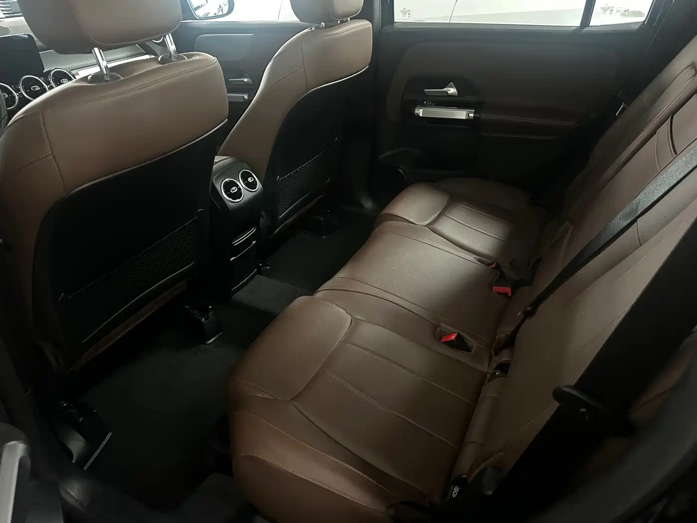 Mercedes-Benz GLB 2024 GLB 200 Dynamic фото 9