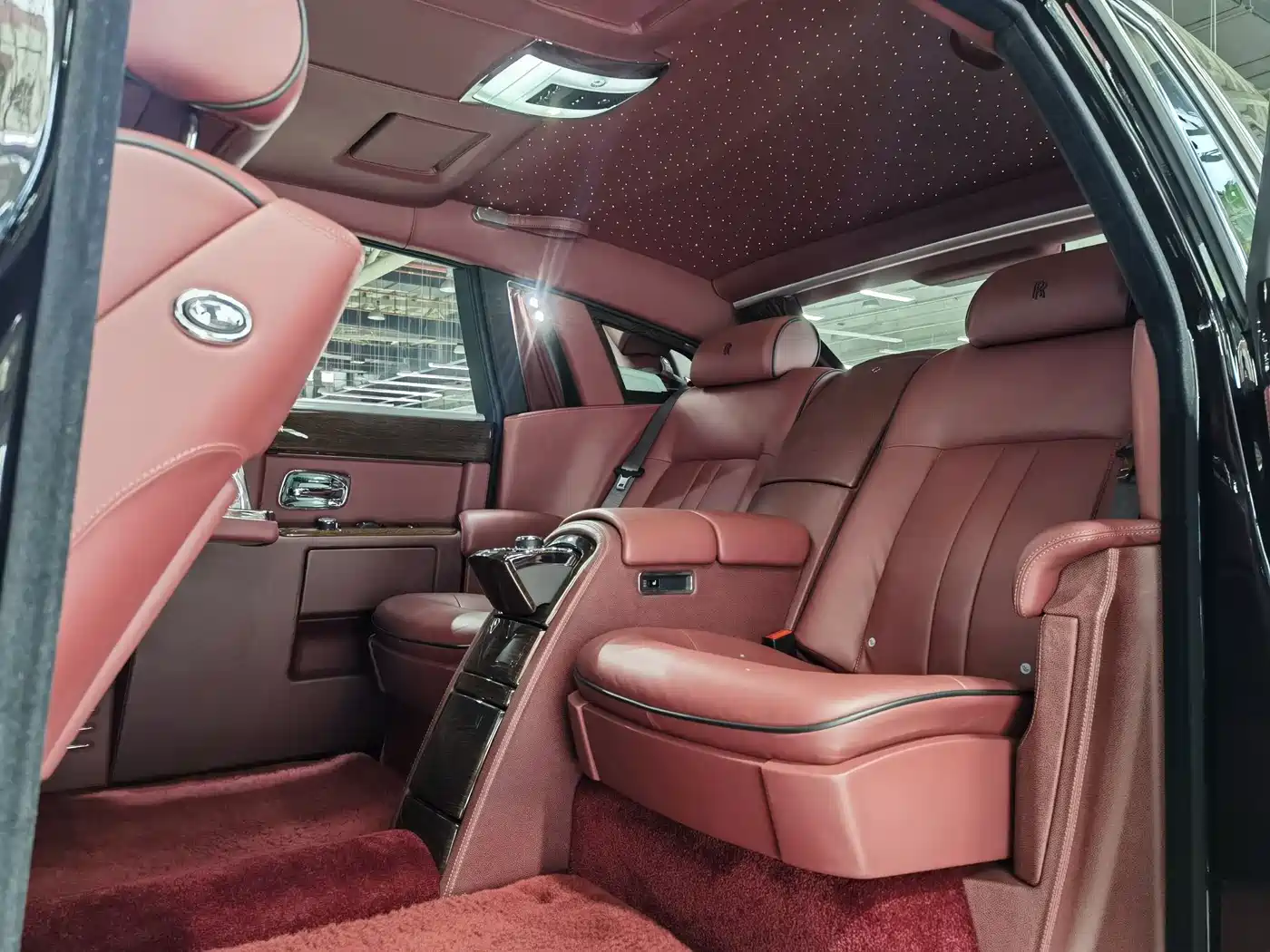 Rolls-Royce Phantom 2016 2013 6.7L Extended Wheelbase (EWB)