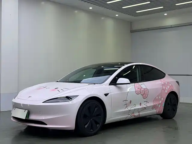 Tesla Model 3 2024