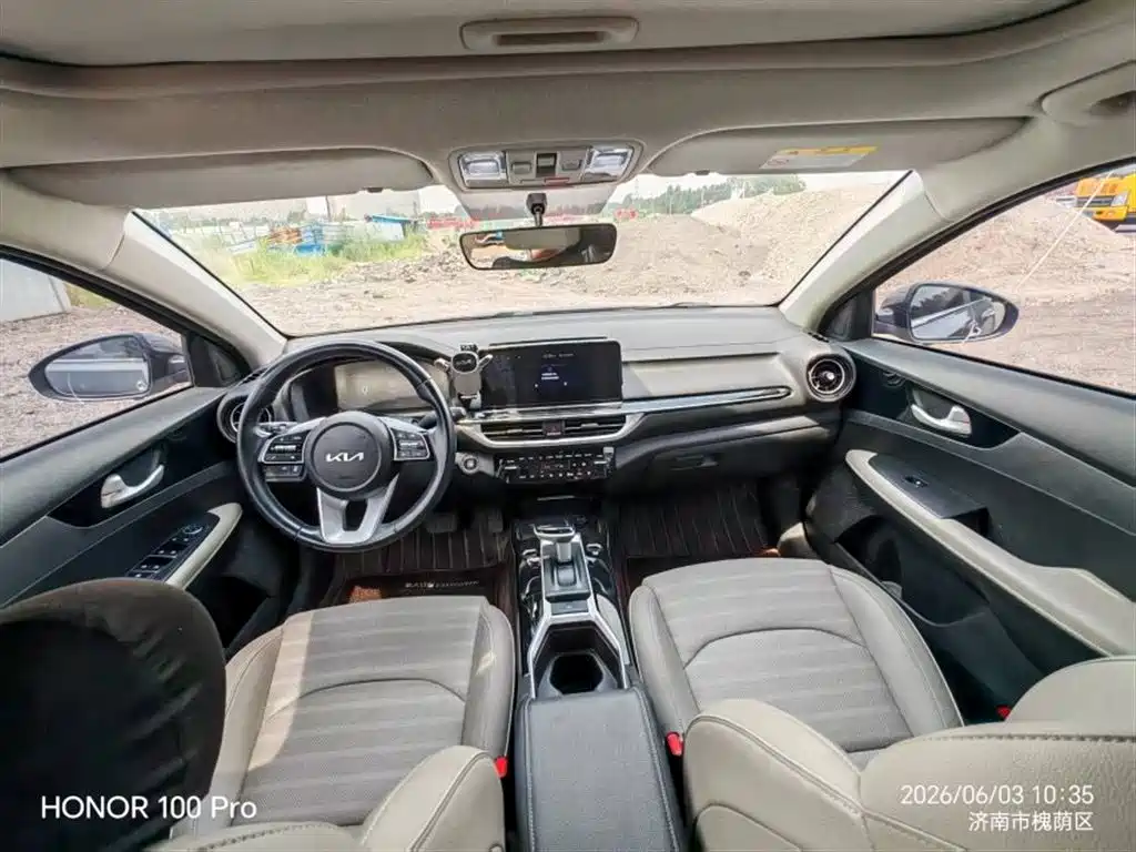 Kia K3 2023 Model 1.5L CVT Luxury Edition фото 7