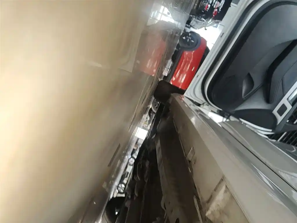 BYD Qin Pro 2019 Super Edition 1.5TI Automatic Smart Connected Feng Shang Type China VI фото 22