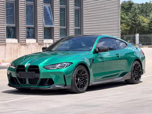 BMW M4 2022