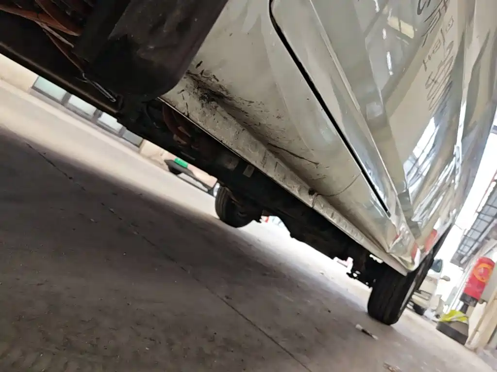 Dongfeng Yufeng Yufeng EM26 2024 2023 Model Premium Edition 41.86kWh CATL