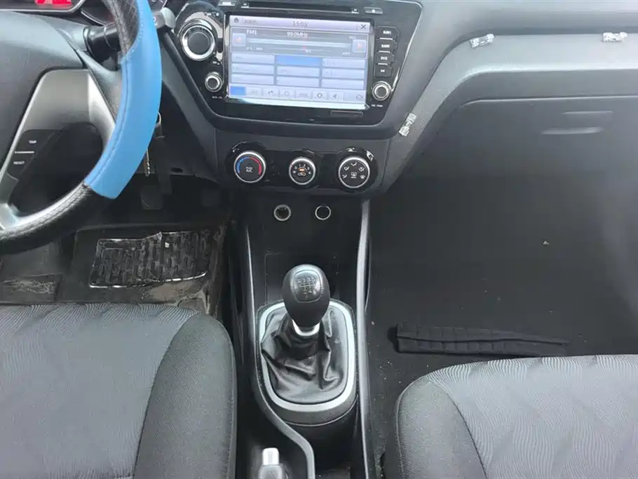 Kia K2 2015 Sedan 1.4L MT GLS фото 16