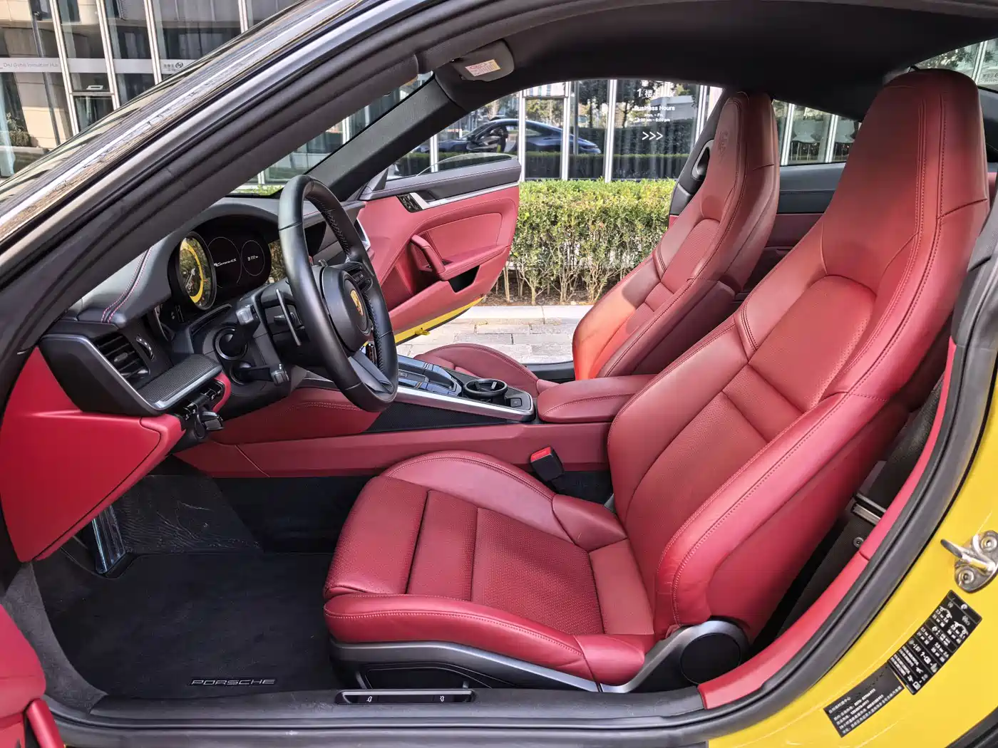 Porsche 911 2019 Carrera 4S 3.0T фото 11