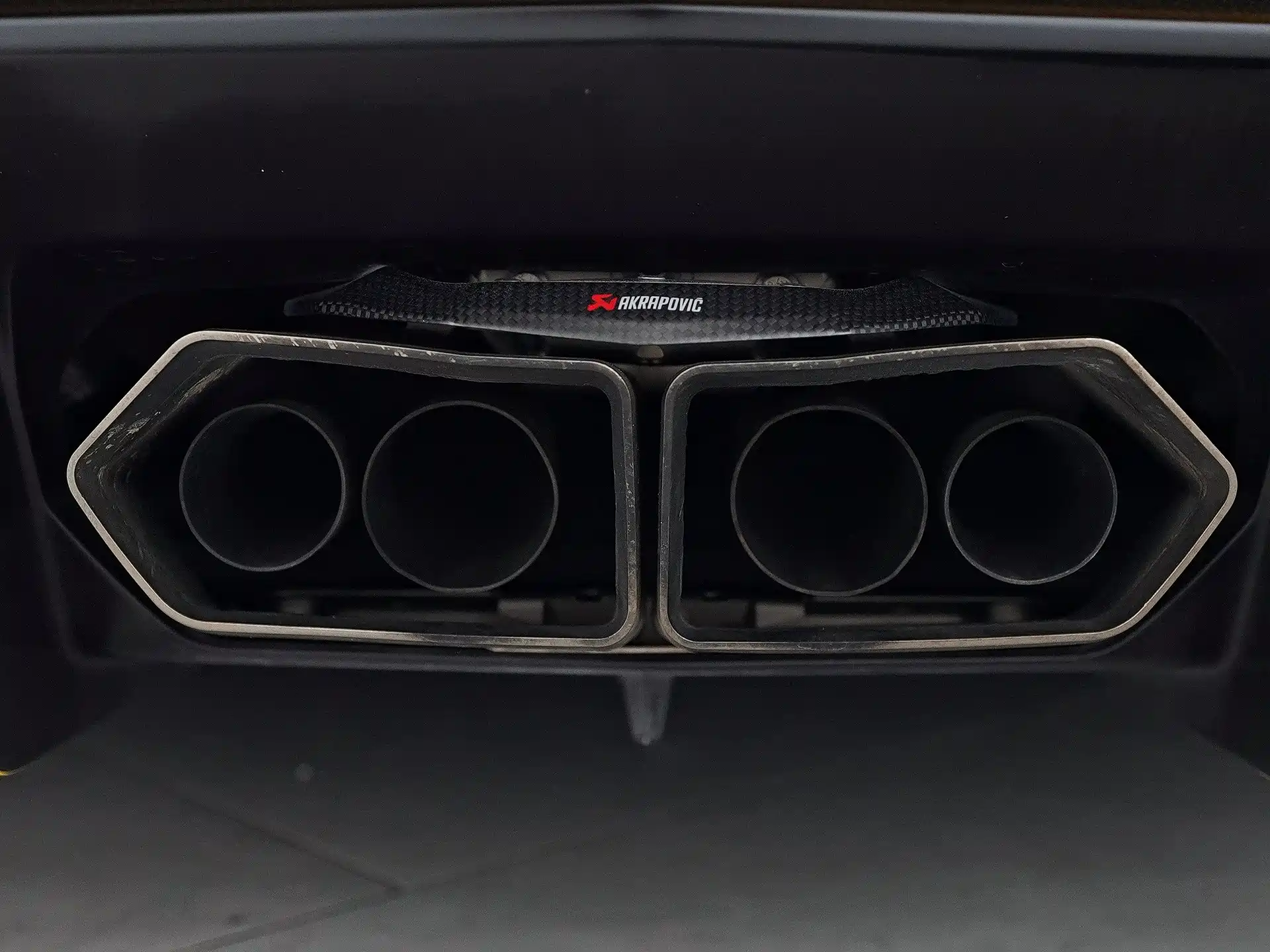 Фото 32 - Lamborghini Aventador