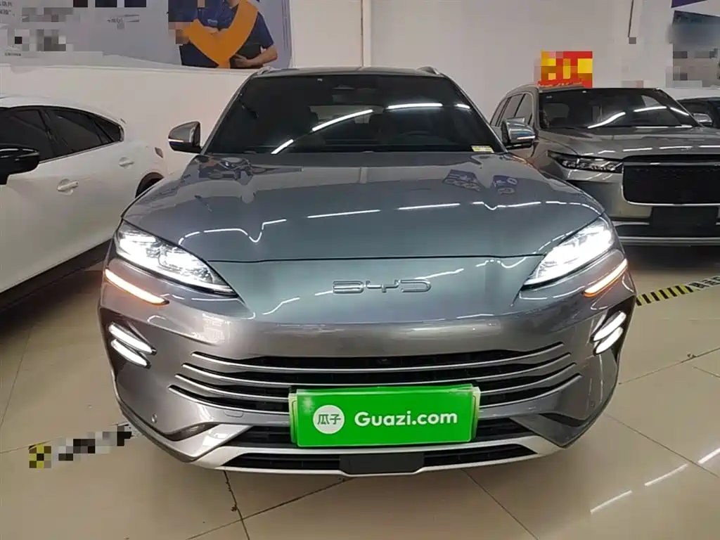 BYD Song PLUS PHEV 2024 Glory Edition DM-i 110km Flagship PLUS фото 3