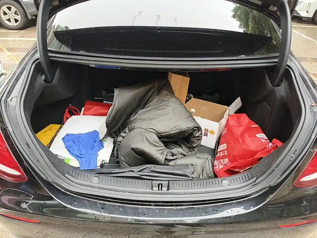 Mercedes-Benz E-Class, миниатюра 5