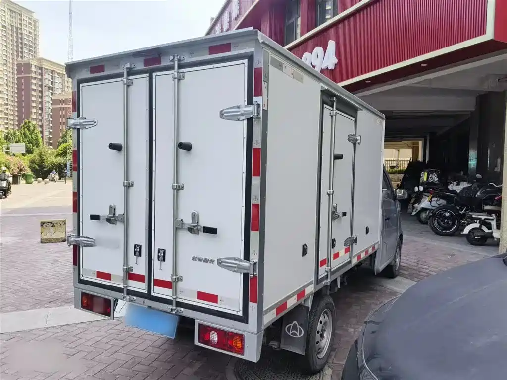 Changan Kaicheng Changan Xingka 2025 2024 1.5L GDI Single Row Long Box Composite Panel Van Standard