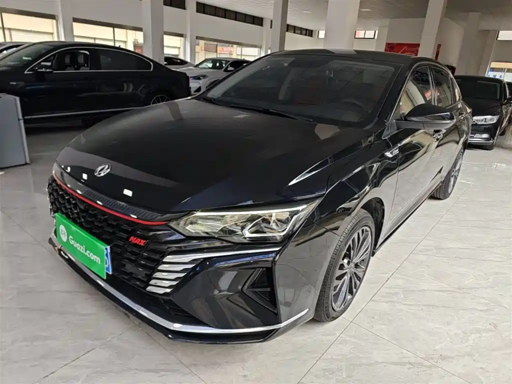 Dongfeng Aeolus Yixuan MAX 2021 1.5T Trendy Dad Edition