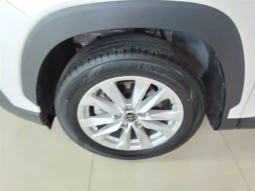 Toyota Corolla Cross 2023 2.0L Elite Edition фото 23