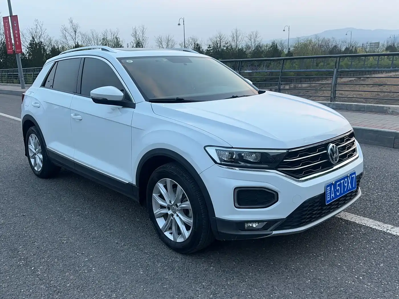 Volkswagen T-ROC 2019 230TSI DSG 2WD Progressive Version China VI фото 5
