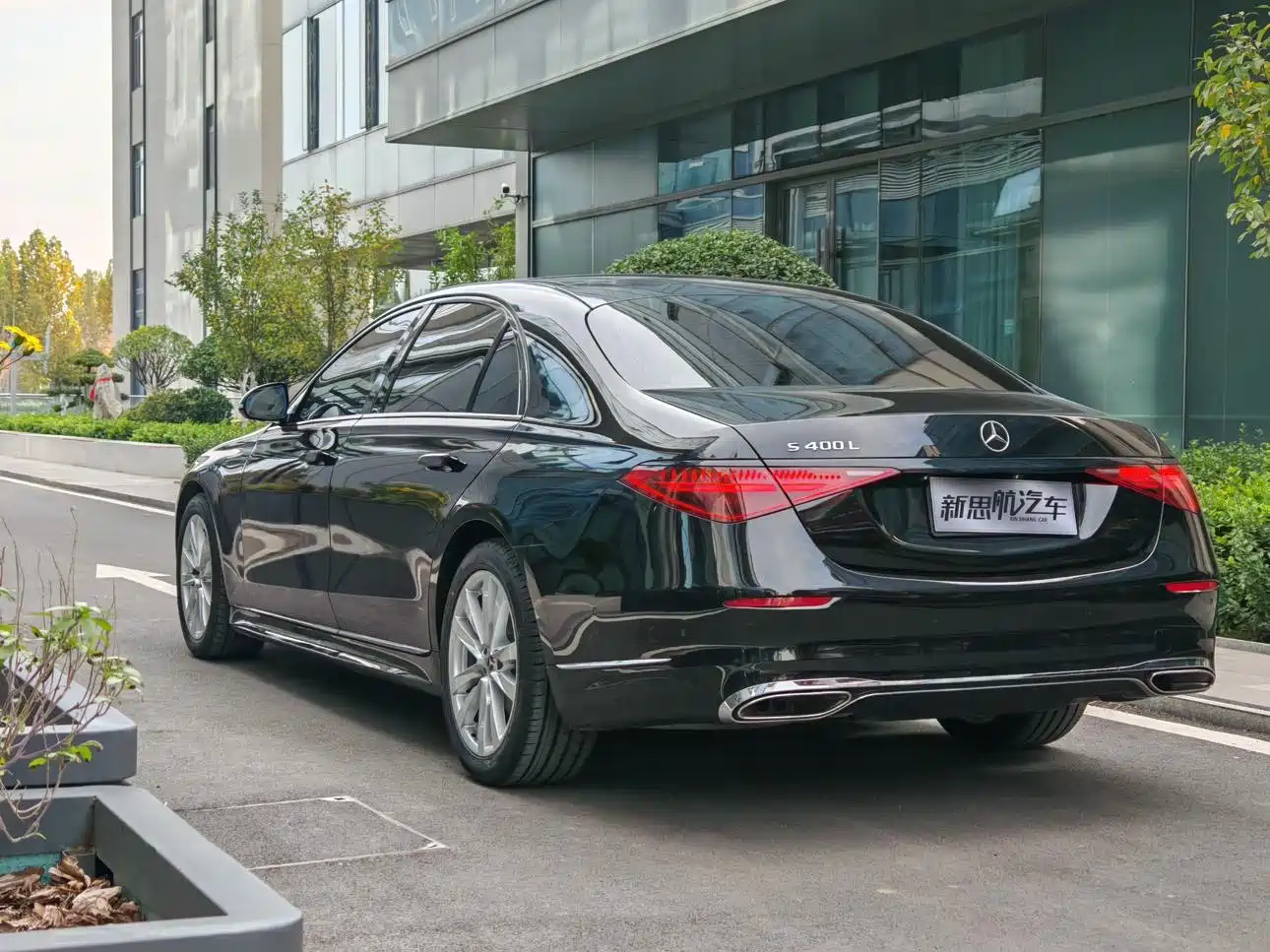 Mercedes-Benz S-Class 2023 Facelift S 400 L Business фото 3