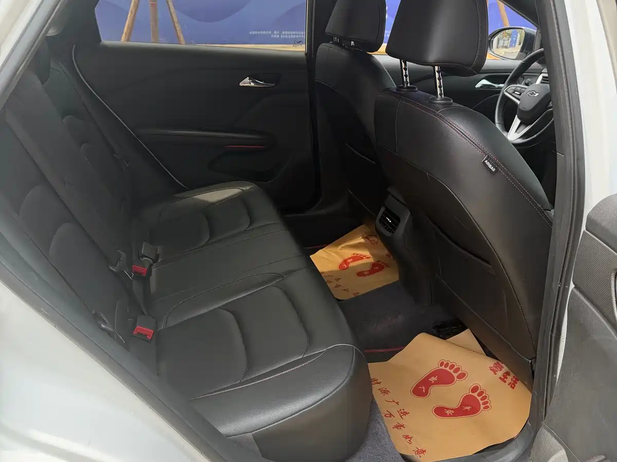 Chevrolet Monza 2019 RS 330T Auto Smooth Edition China VI фото 10