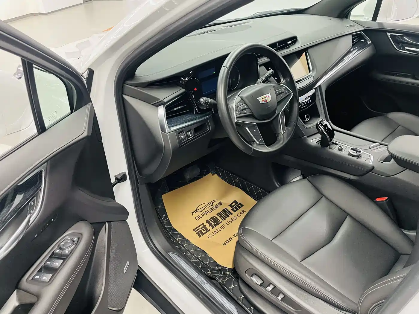 Cadillac XT5 2023 2.0T 2WD Fashion Edition фото 5