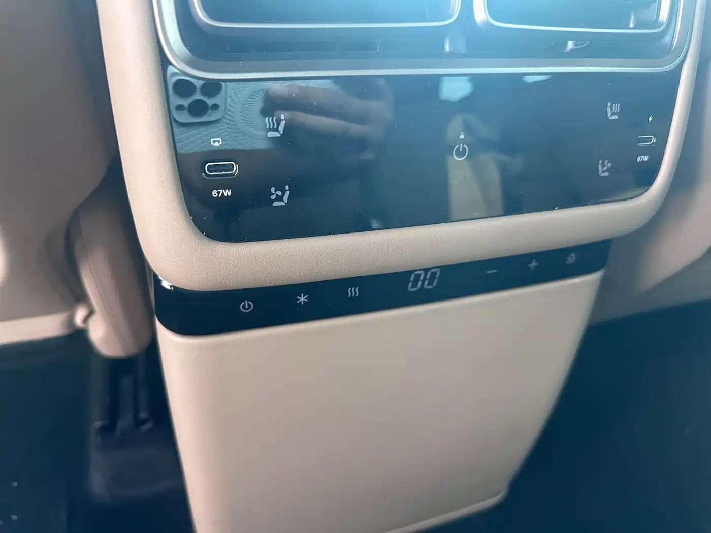 Li Auto i6 2026 2025 2WD Base Model