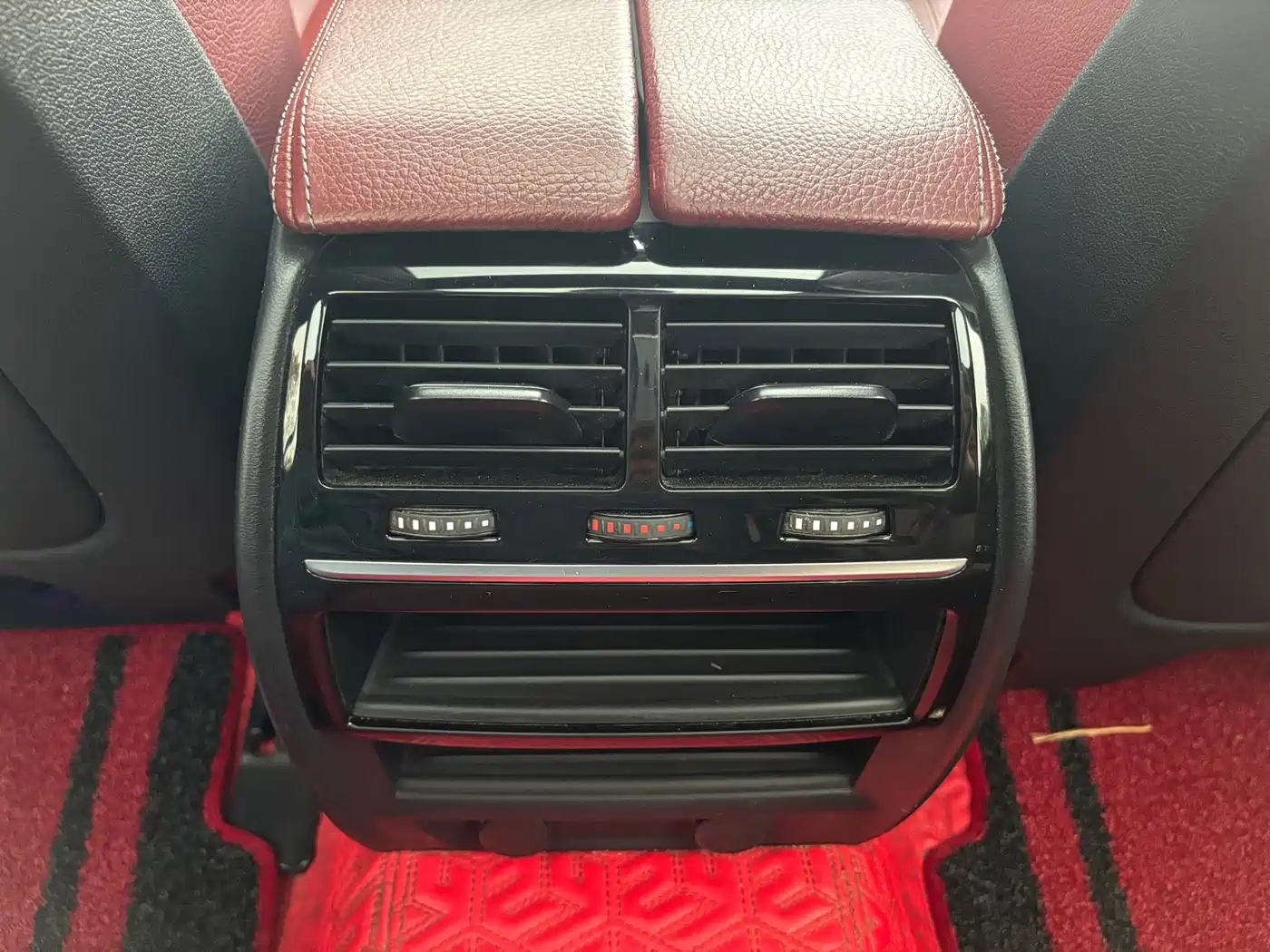 BMW 5 Series 2019 530Li Leading M Sport Package фото 10