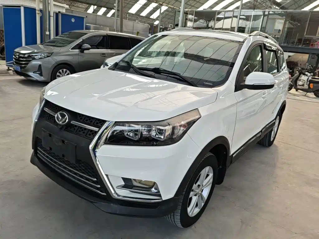 BAIC Huansu S3 2016 2016 S3L 1.5L Manual Premium