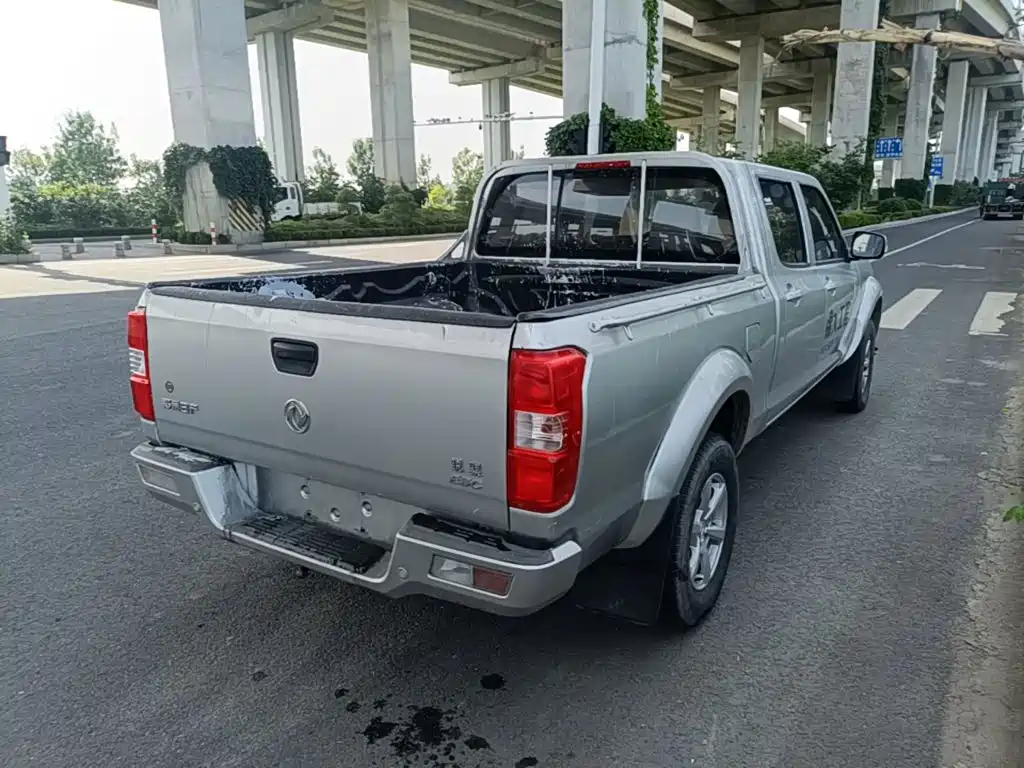 Dongfeng Ruiqi 2023 2023 2.4T Diesel 2WD Startup Long Cargo Box YCY24165-61