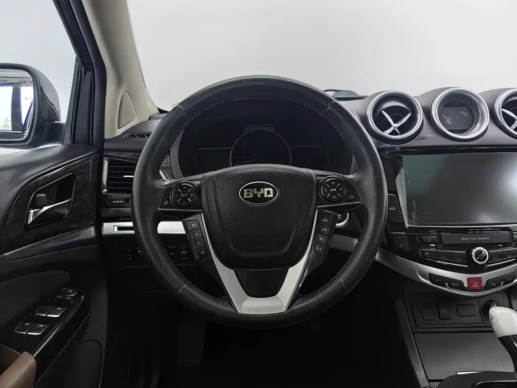 BYD S7 2017 2016 2.0T Auto Premium Plus