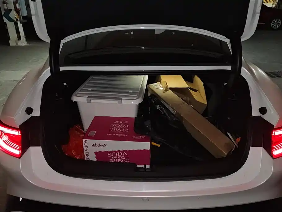 XIAOMI CAR XIAOMI SU7 ULTRA