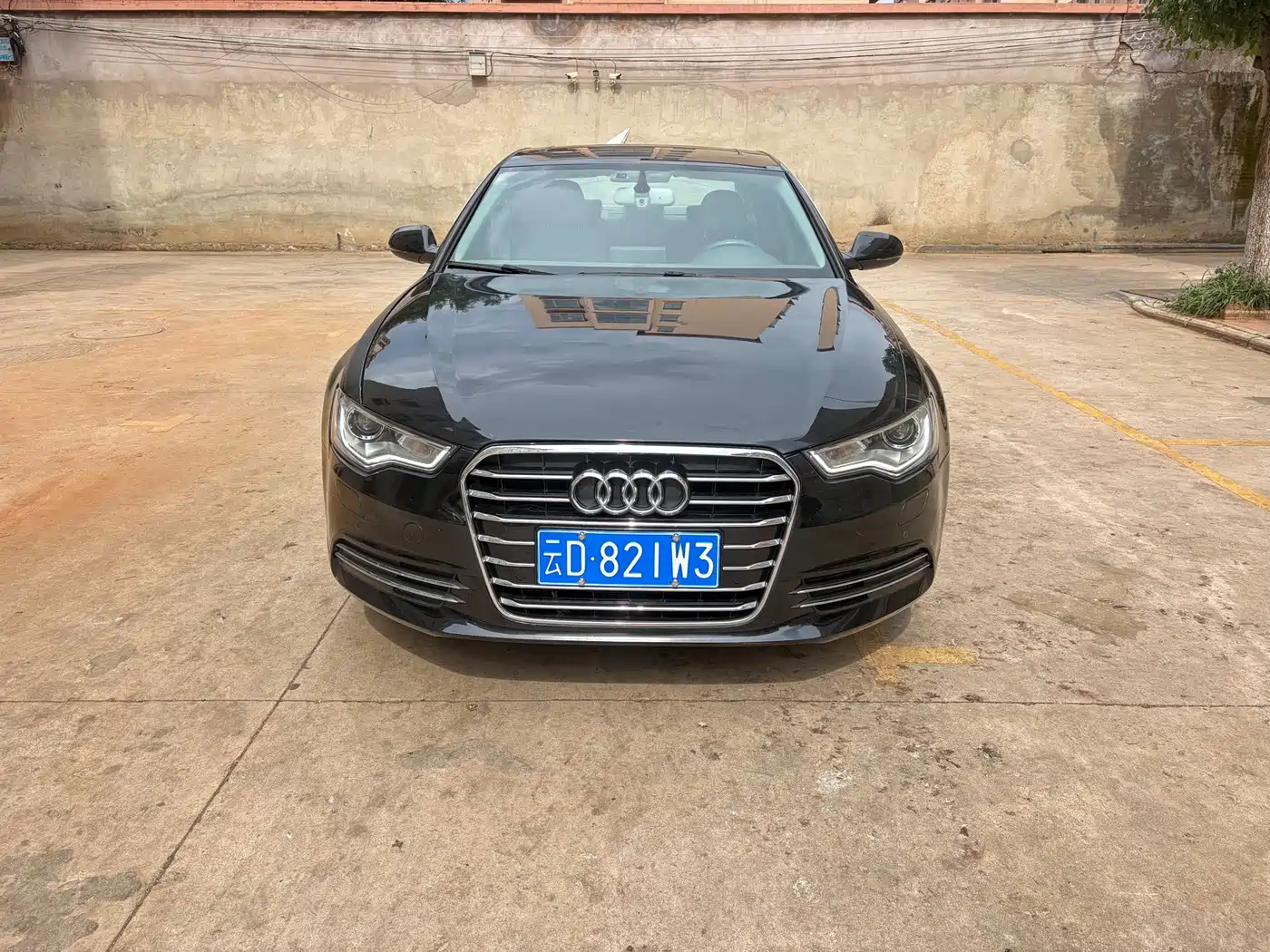 Фото 2 - Audi A6L