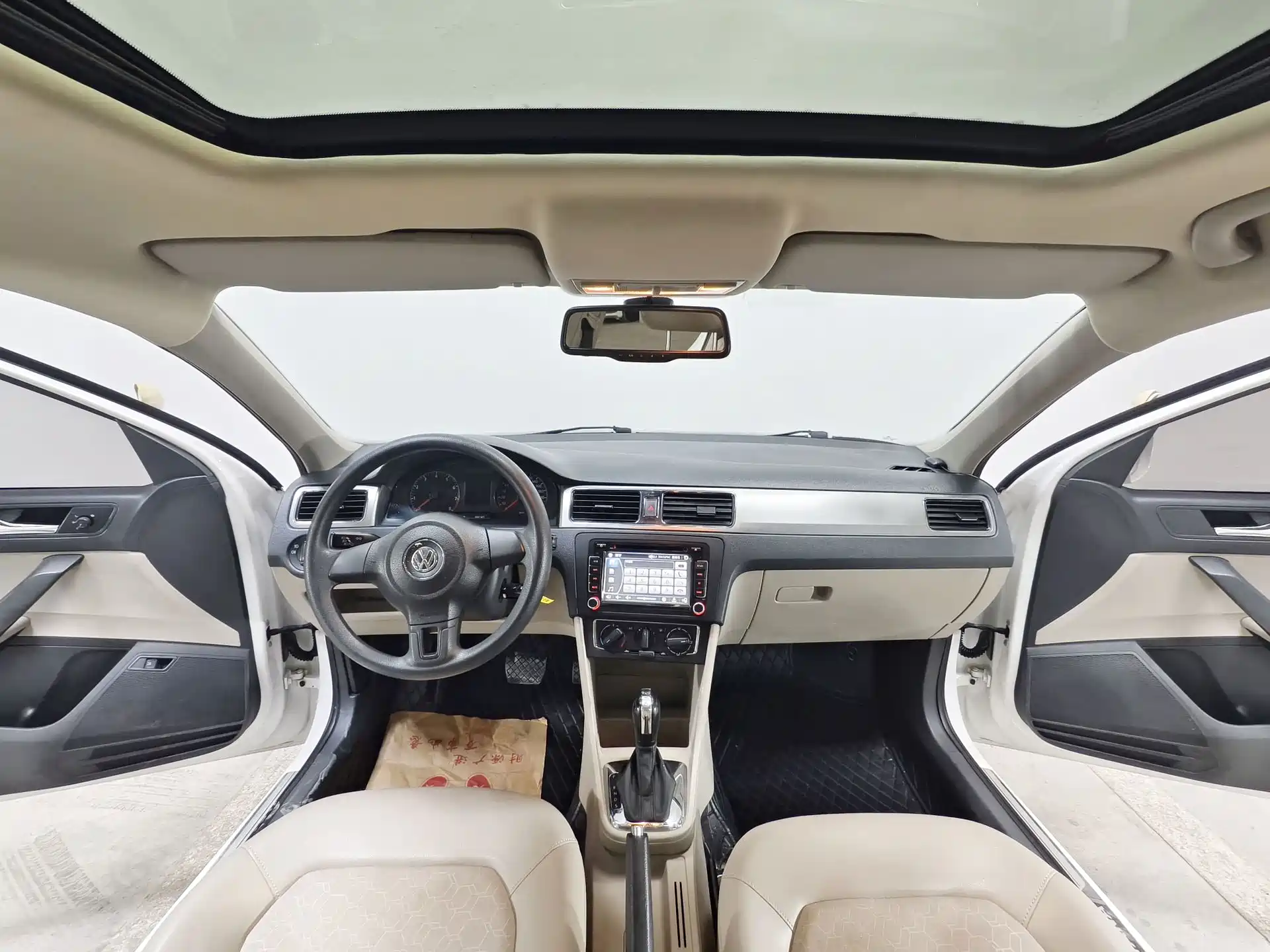 صورة 10 - Volkswagen Santana