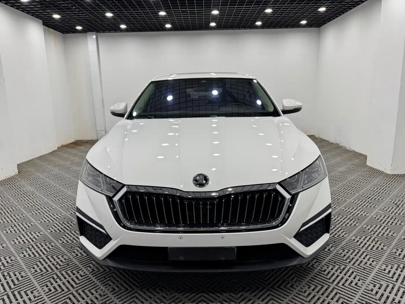 Škoda Octavia 2022 PRO TSI280 Luxury Edition фото 2