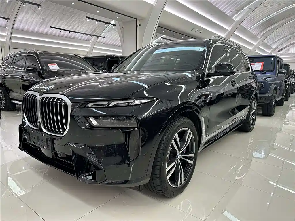 BMW X7 2023 xDrive40i Exclusive M Sport Package