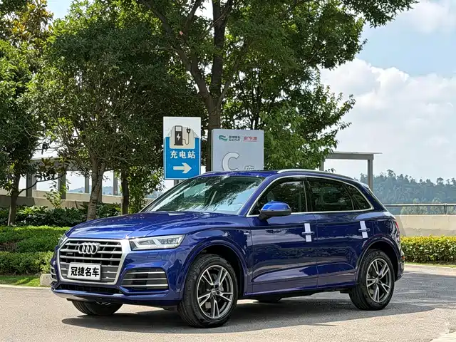 Audi Q5L 2018 40 TFSI Premium Fashion China VI — фото 1