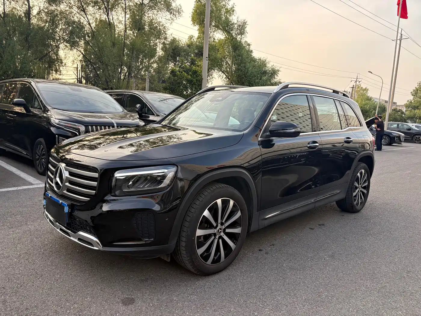 Similar car
