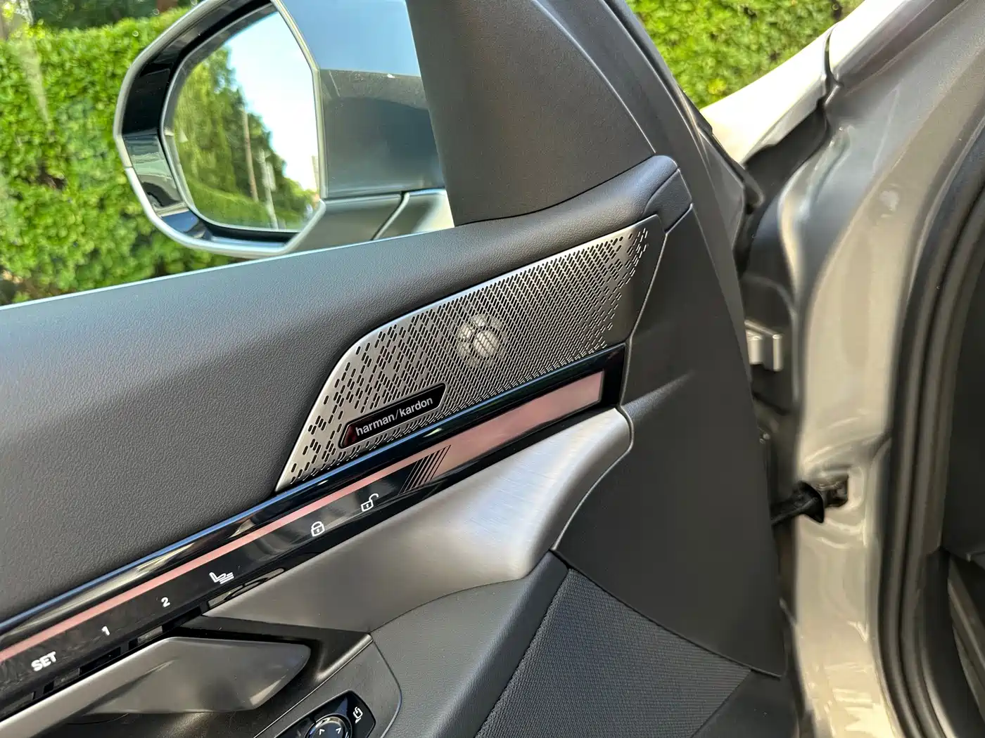BMW i5 2024 2024 eDrive 35L Premium Model M Sport Package