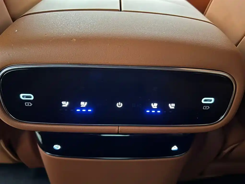 Geely Galaxy Galaxy M9 2025 Base Model фото 15