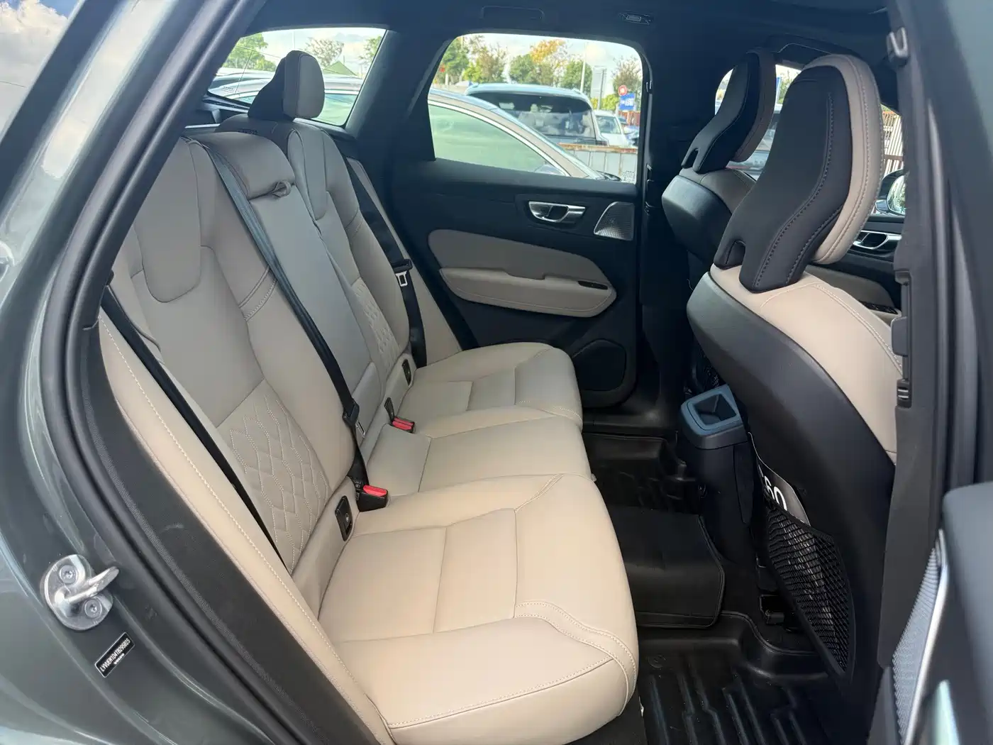 Volvo XC60 2025 2026 B5 AWD Zhiyuan Sport Edition