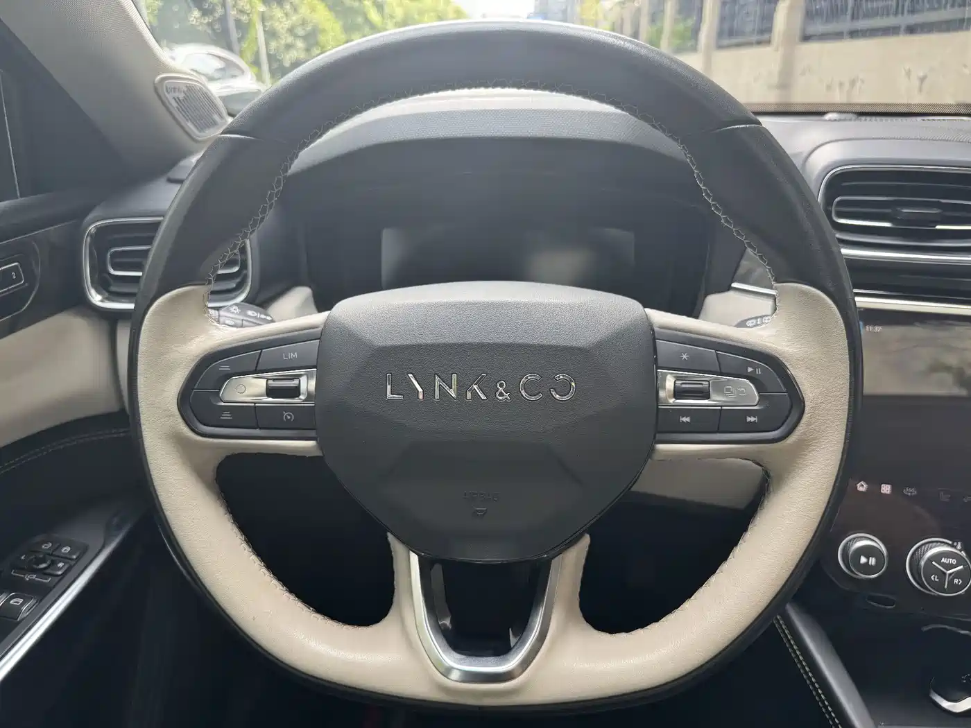 Lynk & Co 02 2022 2022 2.0TD DCT Shine Pro