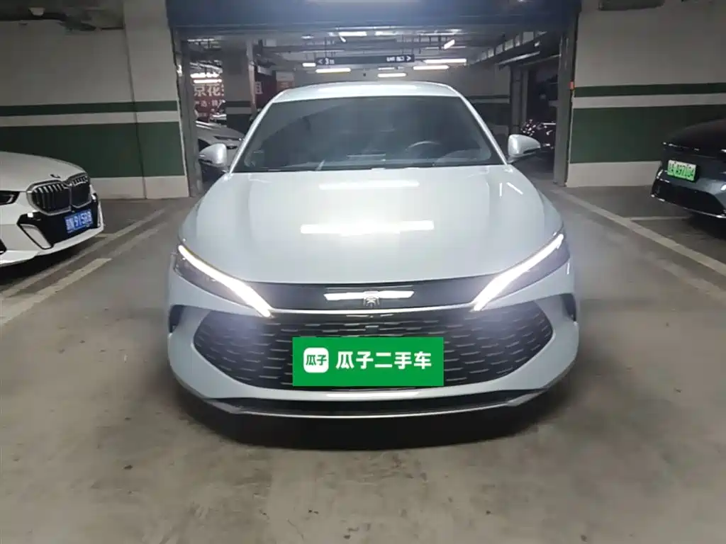 BYD Qin L 2024 DM-i 80KM Leading Edition фото 5