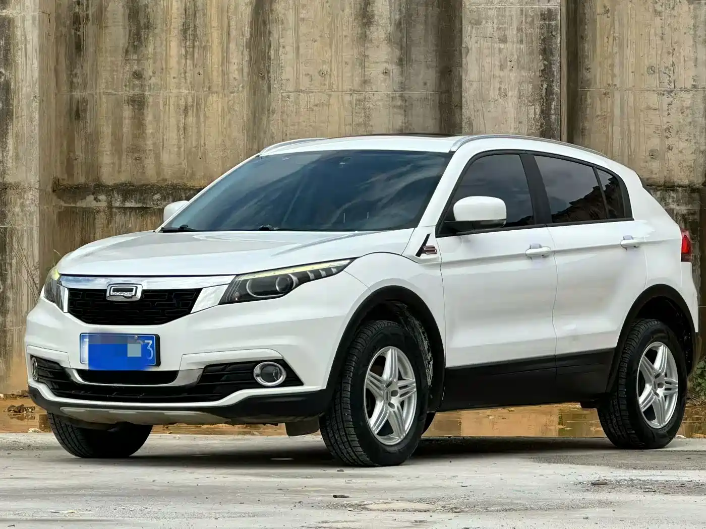 Qoros 5 2016 2016 Model 1.6T Automatic Elite