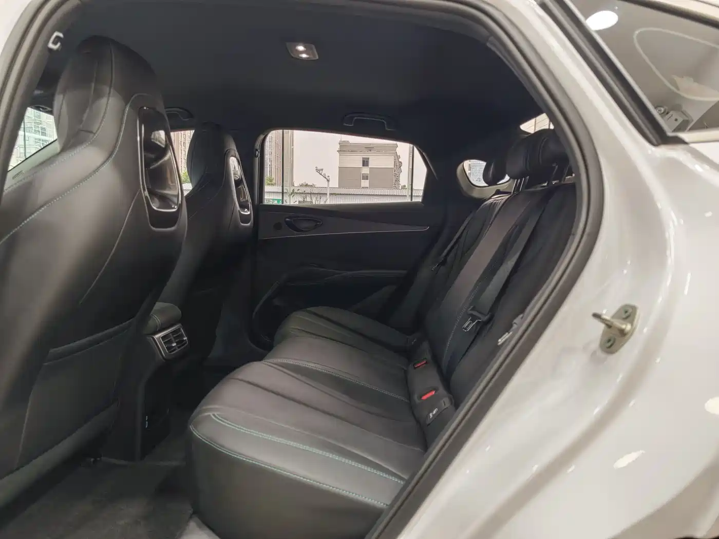 BYD Seal 06 New Energy 2024 DM-i 80KM Prestige фото 9