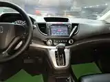 Фото 13 - Honda CR-V